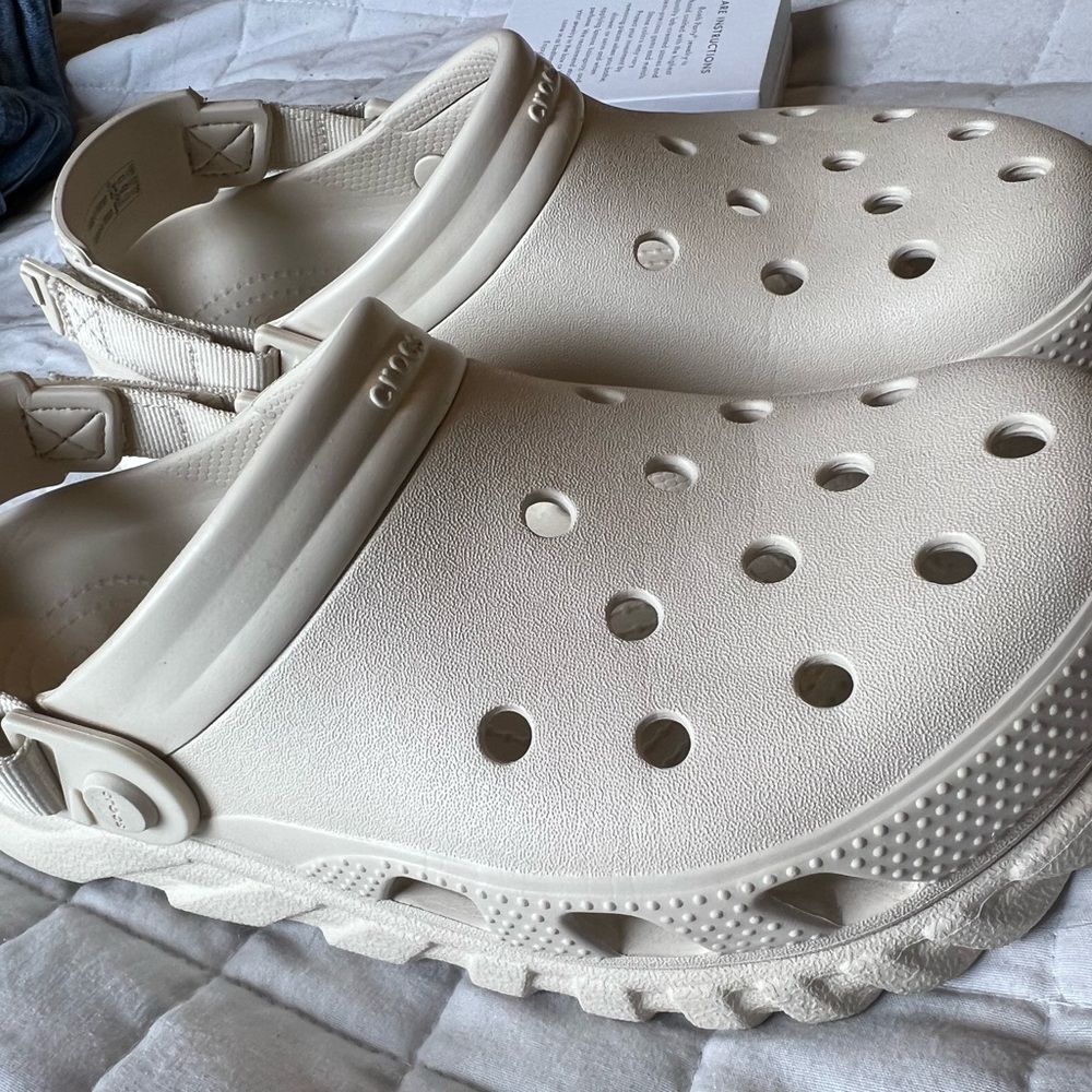 Crocs - Picture 8 of 8